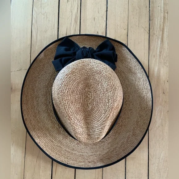 Tilley Raffia Hat - Picture 1 of 5